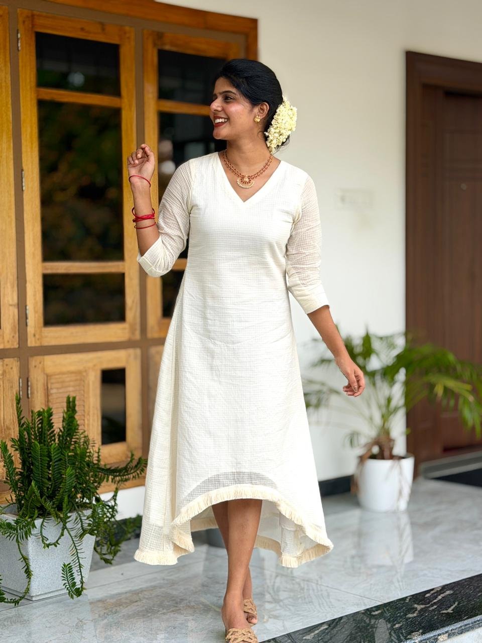 Ivory Net Cotton High-Low Dress with Fringe Hem - Image 4
