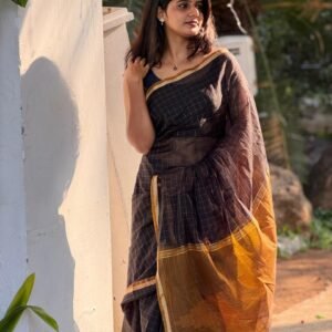 Handloom Cotton Silk Checks Saree with Temple-Inspired Pallu