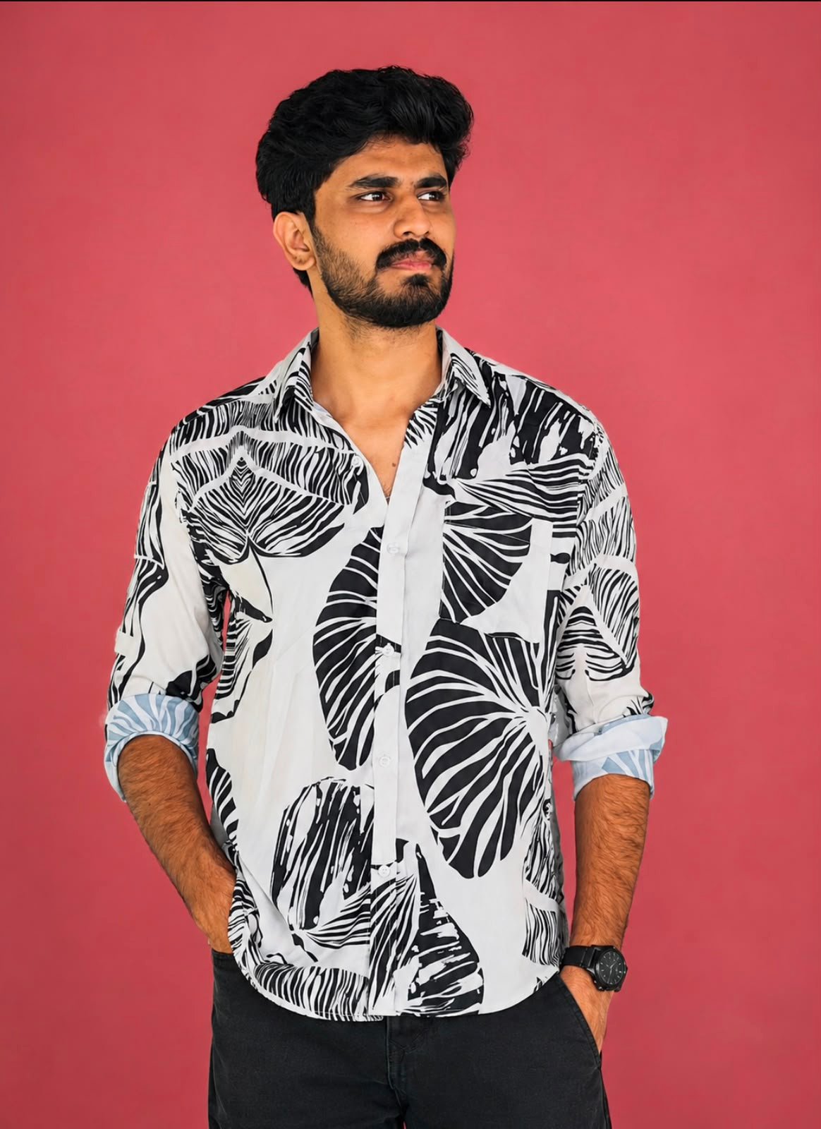 Monstera Leaf Printed Shirt-Black